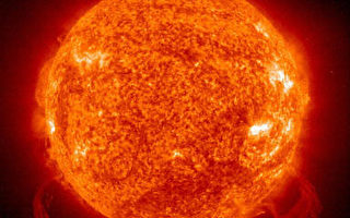 太陽磁場大顛倒 宇宙塵暴襲向地球