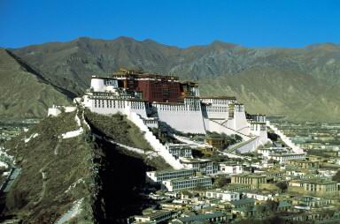 布达拉宫--西藏人民心中的圣地（法新社）