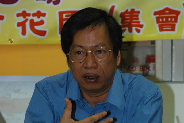 甄燊港指香港社會嚴重分化是政府一手造成的。(攝影:香港大紀元記者) 甄燊港指香港社會嚴重分化是政府一手造成的。(攝影:香港大紀元記者)