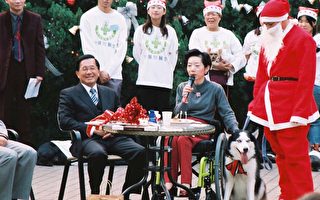 陳水扁慶耶誕    「狗醫生」總統官邸做客