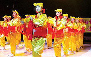 多倫多第一夜開幕式 華裔登台表演