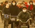 中国发生沙尘暴 沙尘天气遍及十一个省区市