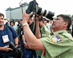 中国公安留置十多名采访金正日的外籍记者