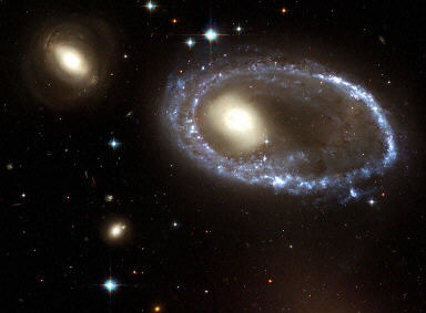 哈勃望遠鏡拍下的新星系誕生圖片(NASA/ESA/HHT/AFP圖片)