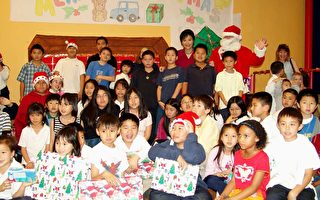 加州众议员赵美心与小朋友提前庆圣诞