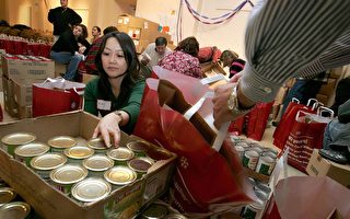 宗教團體救濟會 年節期間儲備食物 援助貧困