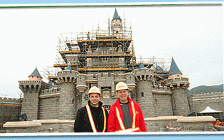 华特迪士尼公司管理层满意香港迪士尼乐园的工程进度