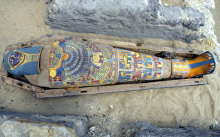 组图:考古学家发现埃及最美的木乃伊