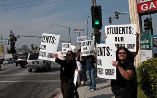 洛杉矶东区学区抗议州长删减教育经费
