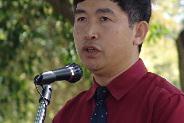 全球退党服务中心发言人高大维发言。 全球退党服务中心发言人高大维发言。