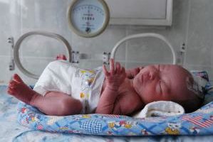 中国女婴  马德里申请领养件数创新高