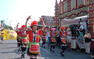 多伦多乌克兰节  华人团体首次被邀请