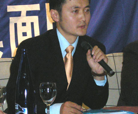 大纪元编辑杨立新博士(大纪元) 大纪元编辑杨立新博士(大纪元)