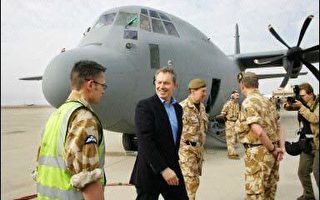 英国首相布莱尔突访伊拉克