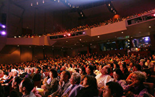 觀眾熱評洛杉磯全球華人新年晚會