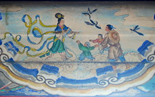 颐和园长廊上“牛郎织女鹊桥会”的彩绘。（公有领域）