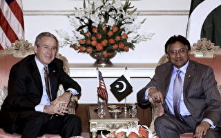 布什访巴基斯坦 与穆夏拉夫总统会谈