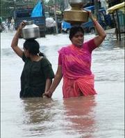 千万人受困  印度洪水水位开始下降