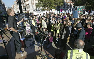 伦敦示威大游行 要求改善气候变化恶果