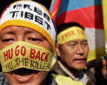 胡访印 两千流亡藏人抗议胡屠杀藏民