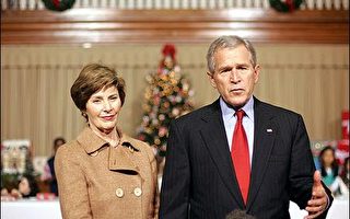 布什以電話向駐伊阿美軍戰士賀耶誕佳節