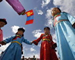 成吉思汗八百年祭 内外蒙古风貌迥异