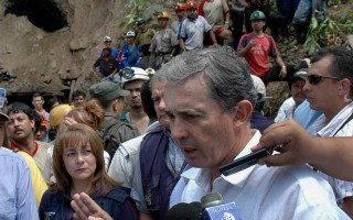 哥倫比亞煤礦氣爆  22礦工死10失蹤