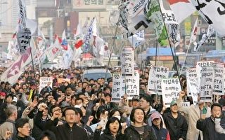 數千人首爾遊行籲國會否決韓美自由貿易協定