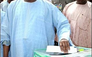 选票运送严重延误  奈及利亚大选候选人呛声