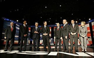 美民主党8位总统候选人举行首次电视辩论