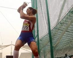 俄罗斯女将李森科刷新女子链球世界纪录