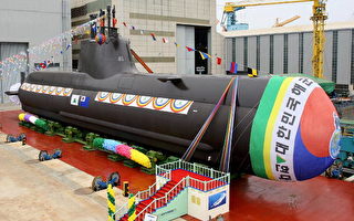 南韩第二艘214型潜艇郑地号下水