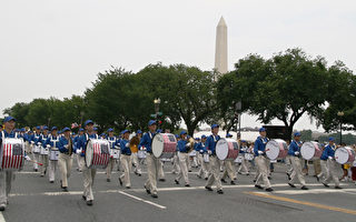 组图一﹕美国首都华盛顿独立日大游行