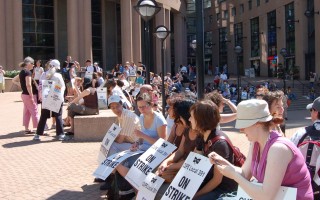 温哥华罢工延烧  公共图书馆关闭