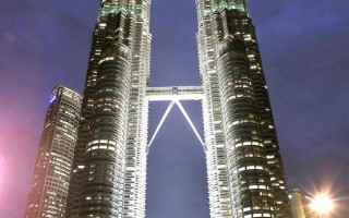 【世界之最】世界最高的雙子塔──吉隆坡雙子星塔