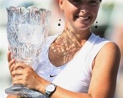 圣地牙哥女网赛夏拉波娃封后 WTA年度首冠