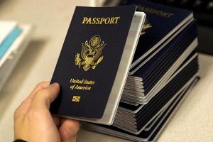 美国护照申请恢复正常 等待期八周