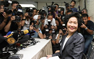 新聞週刊專訪香港鐵娘子 民主希望點燃