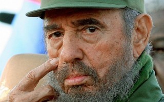 卡斯特罗辞古巴总统 布什：古巴民主转折点