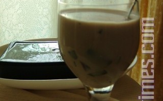 【下午茶時間】輕鬆做的消暑聖品--仙草凍奶