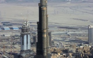 组图: 世界最高的宾馆“迪拜塔”将落成