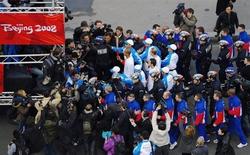 捷克总理宣布 不出席北京奥运开幕式