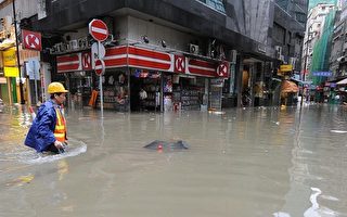 组图：香港暴雨造成至少2死16伤