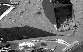 凤凰号新状况 火星土硬无颗粒进分析仪