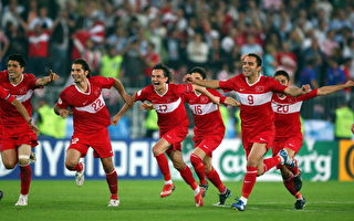 欧洲杯：土耳其胜克罗地亚进4强