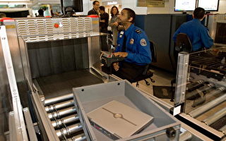 新设计电脑包 机场安检免打开