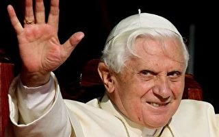 義大利動物保護團體請願  呼籲教宗停穿皮草
