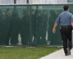 華裔移民死於美國拘留所 引人道關注