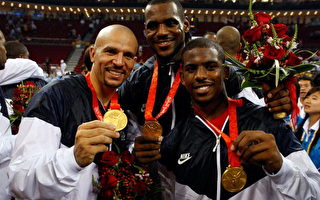 奥运篮球  美国梦幻队如愿抱走男篮金牌