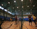 图为北京什刹海体育运动学校，学生们在练习排球。这个学校也接受六岁的幼龄学生入学，透过中共刻意的操作，为培养奥运金牌的学校之一。（Getty）